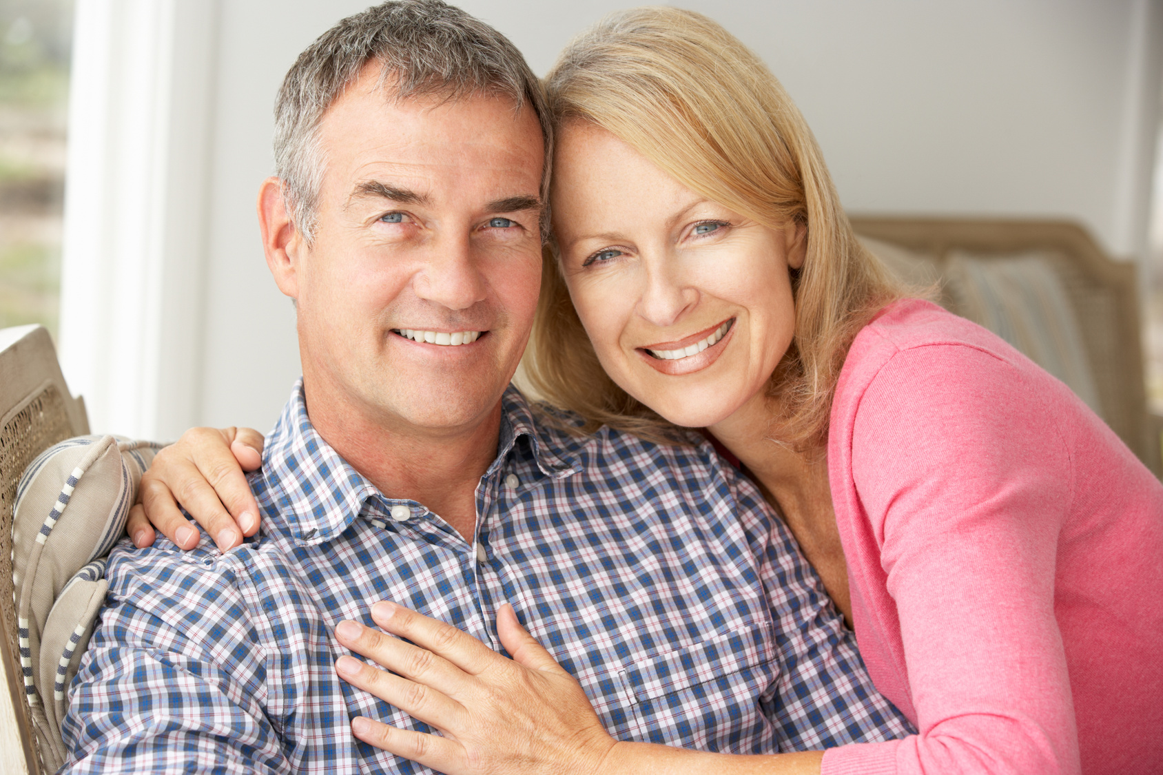 mid-age-couple-at-home-clifton-homes-strategic-land-promoter-land